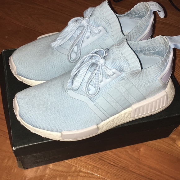 adidas nmd r1 baby blue